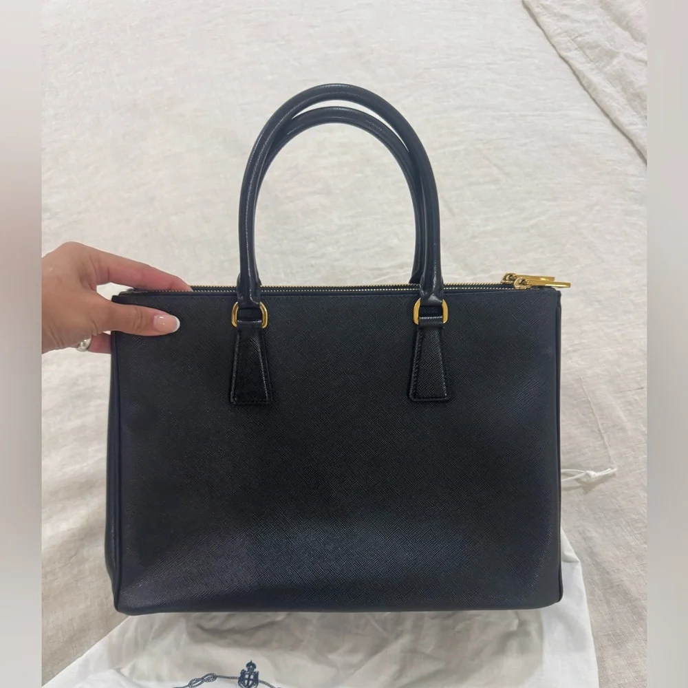 Prada black purse - Picture 12 of 15